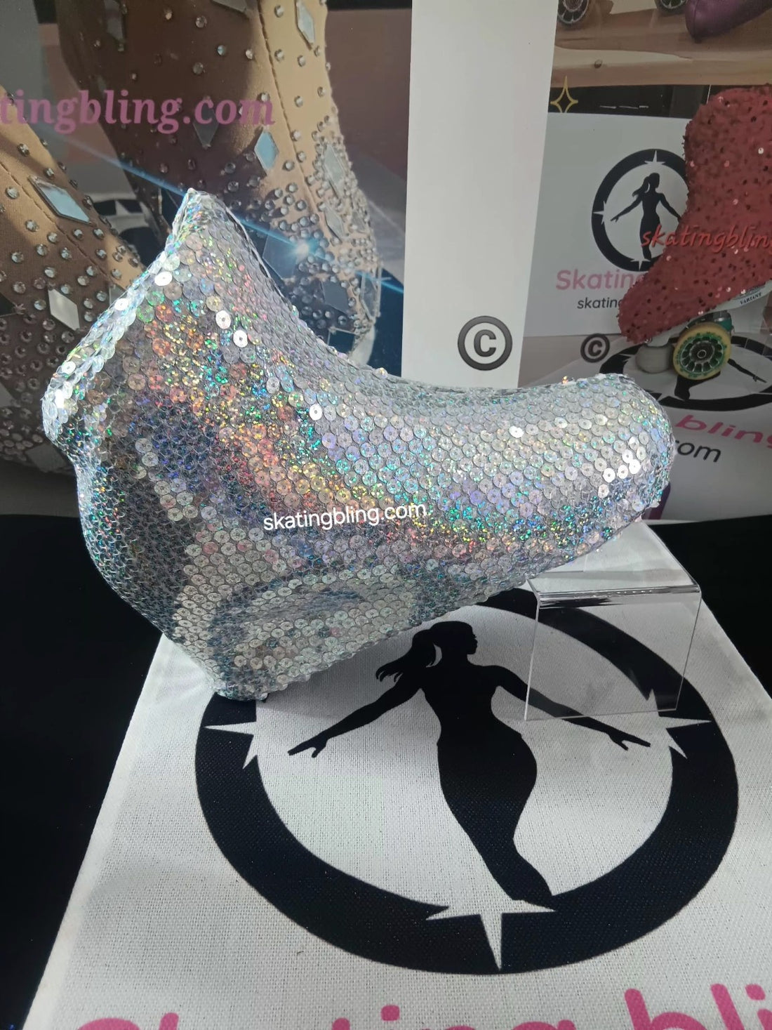 Mirror shine holographic